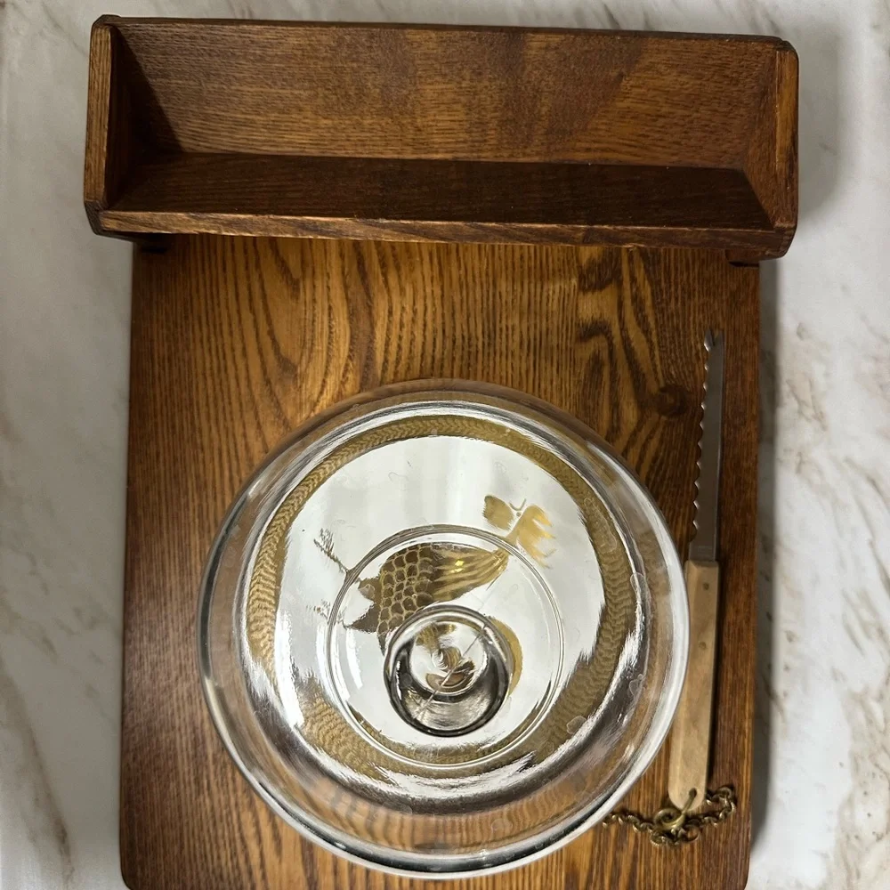N/A elegant wooden